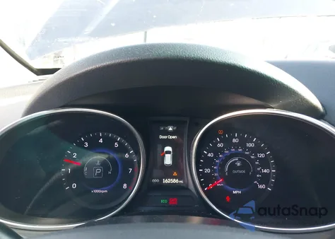 2016 Hyundai Santa Fe Sport 2.4L from USA, damaged, VIN 5XYZUDLB3GG312687